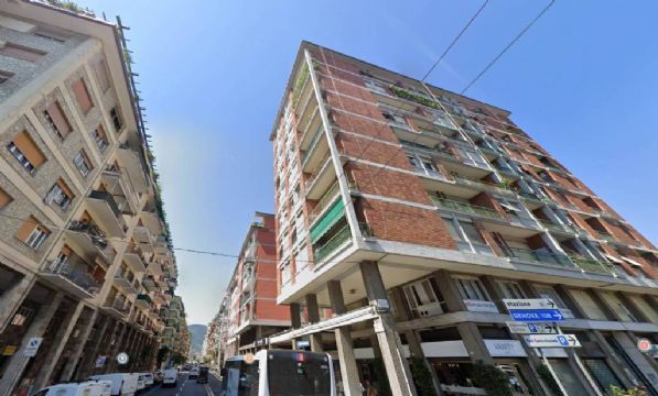 ZONA OSPEDALE 3 VANI LOCATI Rif.1392